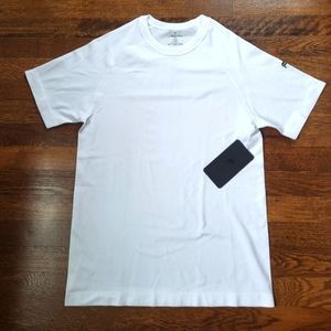 Fabletics Small Training Day Tee in White New w tags